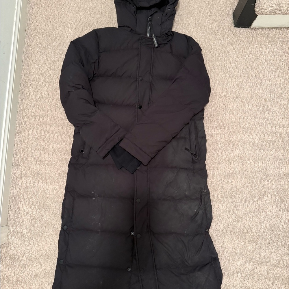 Aritzia Superpuff Long